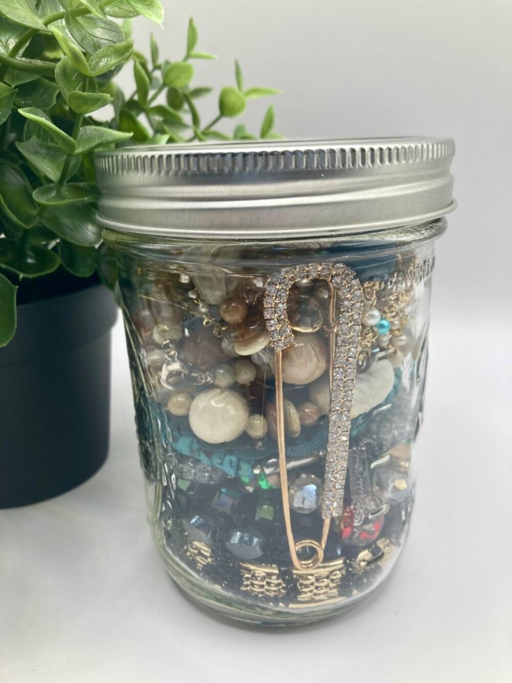 Vintage and Contemporary Mystery Jewelry Jar - Good Condition -12 - Picture 3 of 5
